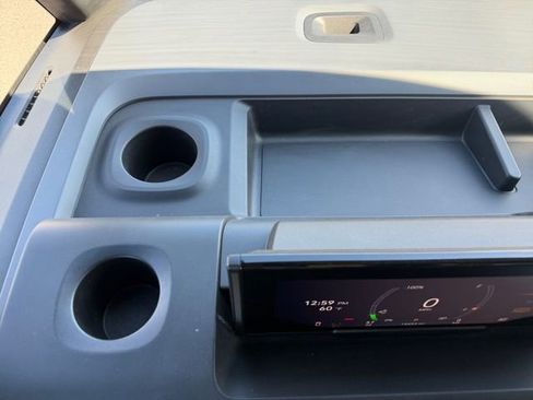 Used 2023 Chevrolet Brightdrop 600 w/ Active Safety Package 2 image 17