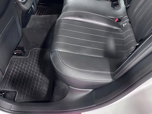 Certified 2023 Mercedes-Benz E 350 4MATIC Sedan image 21