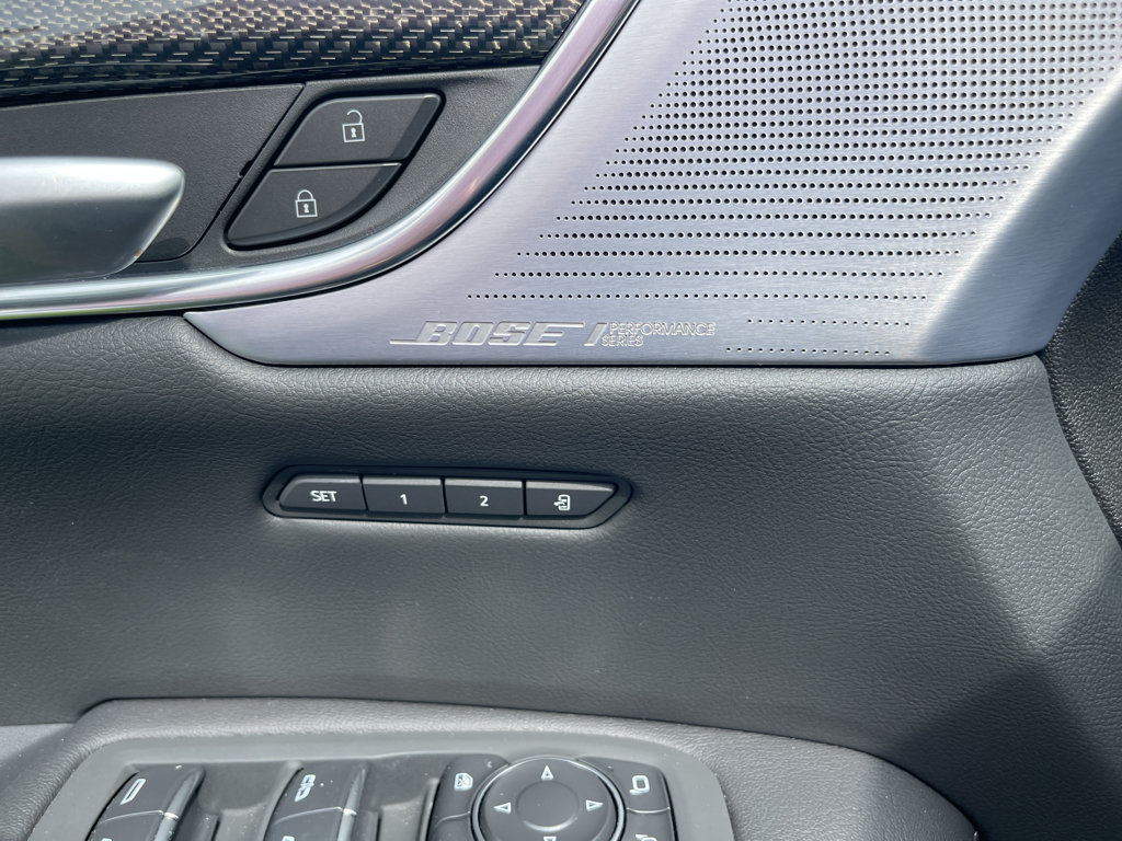 Used 2026 Cadillac XT5 Sportv w/ LPO, Floor Liner Package AWD/4WD image 24