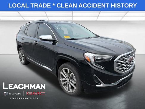 Used 2020 GMC Terrain Denali w/ Denali Premium Package image 1