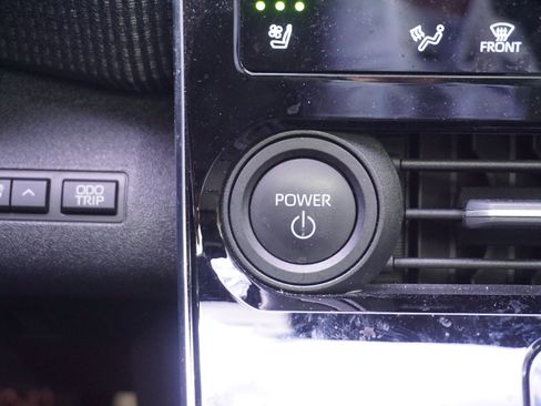 Used 2023 Toyota bZ4X AWD w/ Weather Package image 12