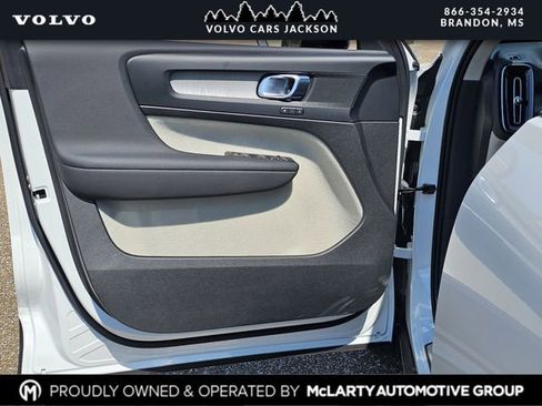 New 2026 Volvo XC40 B5 Plus w/ Protection Package Premier image 15