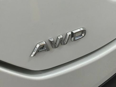 Used 2024 Honda Pilot Elite image 24