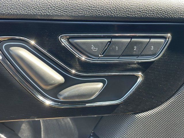 Used 2020 Lincoln Corsair Reserve w/ Equipment Group 201A FWD image 19