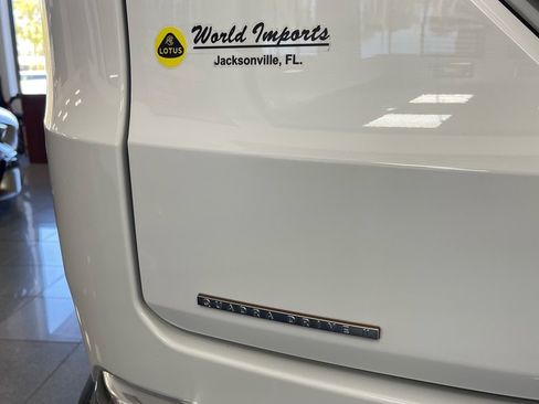 Used 2022 Jeep Grand Wagoneer Series III w/ Rear Seat Video Group 1 image 19