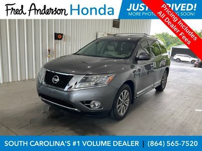 Used 2015 Nissan Pathfinder SL w/ SL Premium Package