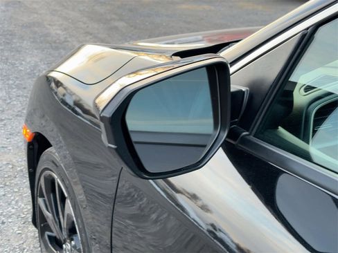 Used 2019 Honda Civic Sport image 10