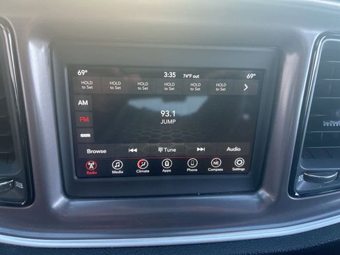 Used 2022 Dodge Challenger R/T image 43