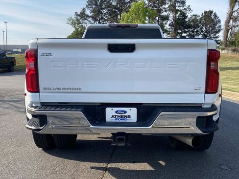 Used 2025 Chevrolet Silverado 3500 LT w/ Safety Package AWD/4WD image 4