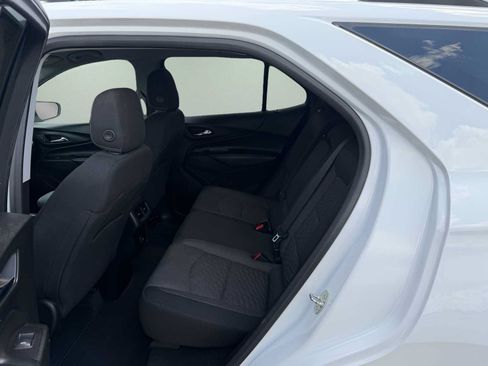 Used 2019 Chevrolet Equinox LT AWD/4WD image 38