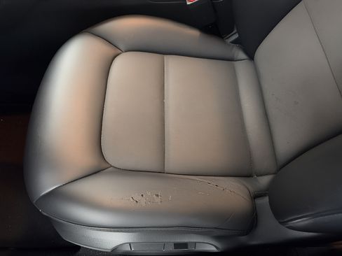 Used 2018 MAZDA CX-5 Touring w/ Preferred Equipment Package FWD image 16