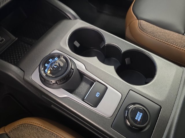 New 2026 Ford Bronco Sport Outer Banks w/ Outer Banks Tech Package+ AWD/4WD image 28
