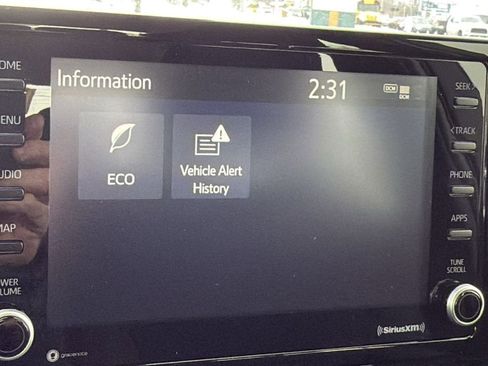 Certified 2022 Toyota Corolla LE image 17