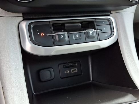 Used 2020 GMC Acadia SLT w/ Premium Package AWD/4WD image 17