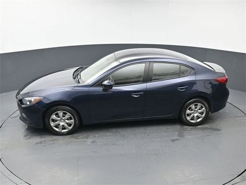 Used 2016 MAZDA MAZDA3 i Sport image 37