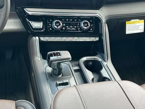 New 2026 GMC Sierra 1500 Denali w/ Technology Package AWD/4WD image 18
