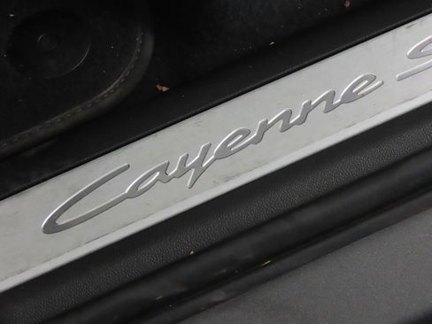 Certified 2026 Porsche Cayenne S AWD/4WD image 41