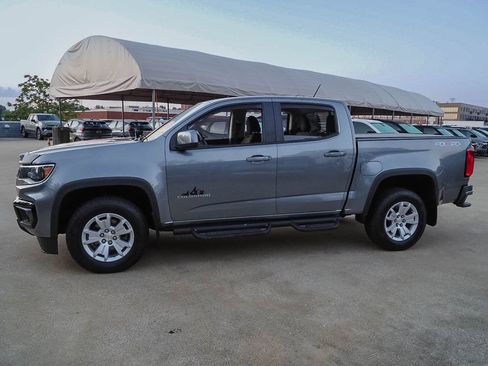 Certified 2021 Chevrolet Colorado LT w/ LT Convenience Package AWD/4WD image 4