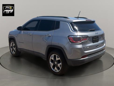 Used 2019 Jeep Compass Limited AWD/4WD image 3