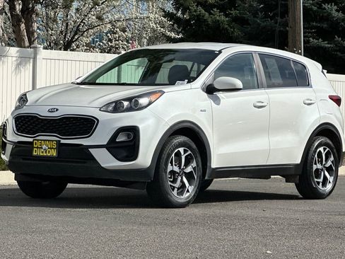Used 2022 Kia Sportage LX image 8