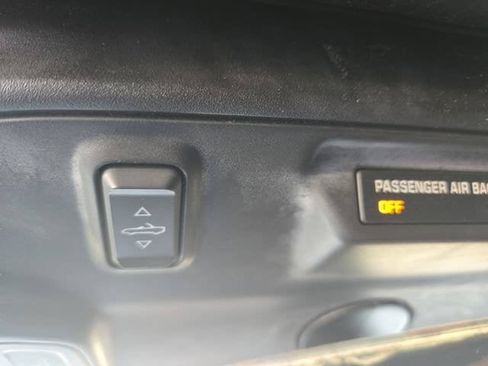 Used 2017 Chevrolet Camaro SS RWD image 26