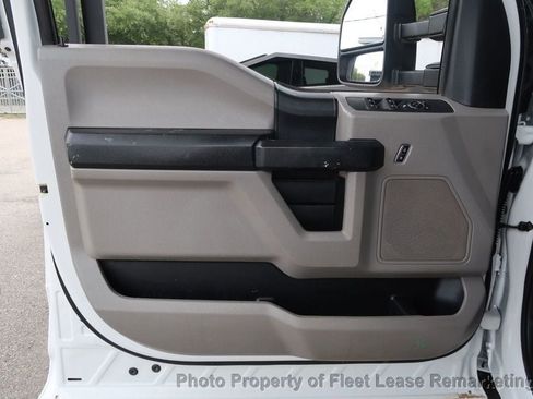 Used 2018 Ford F350 XL w/ Power Equipment Group AWD/4WD image 13