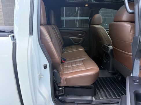 Used 2021 Nissan Titan Platinum Reserve w/ Moonroof Package AWD/4WD image 38