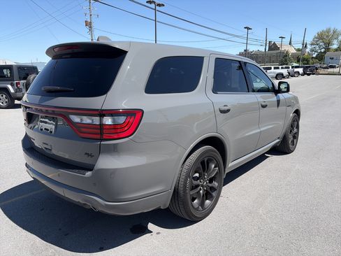 Used 2022 Dodge Durango R/T w/ Blacktop Package AWD/4WD image 3