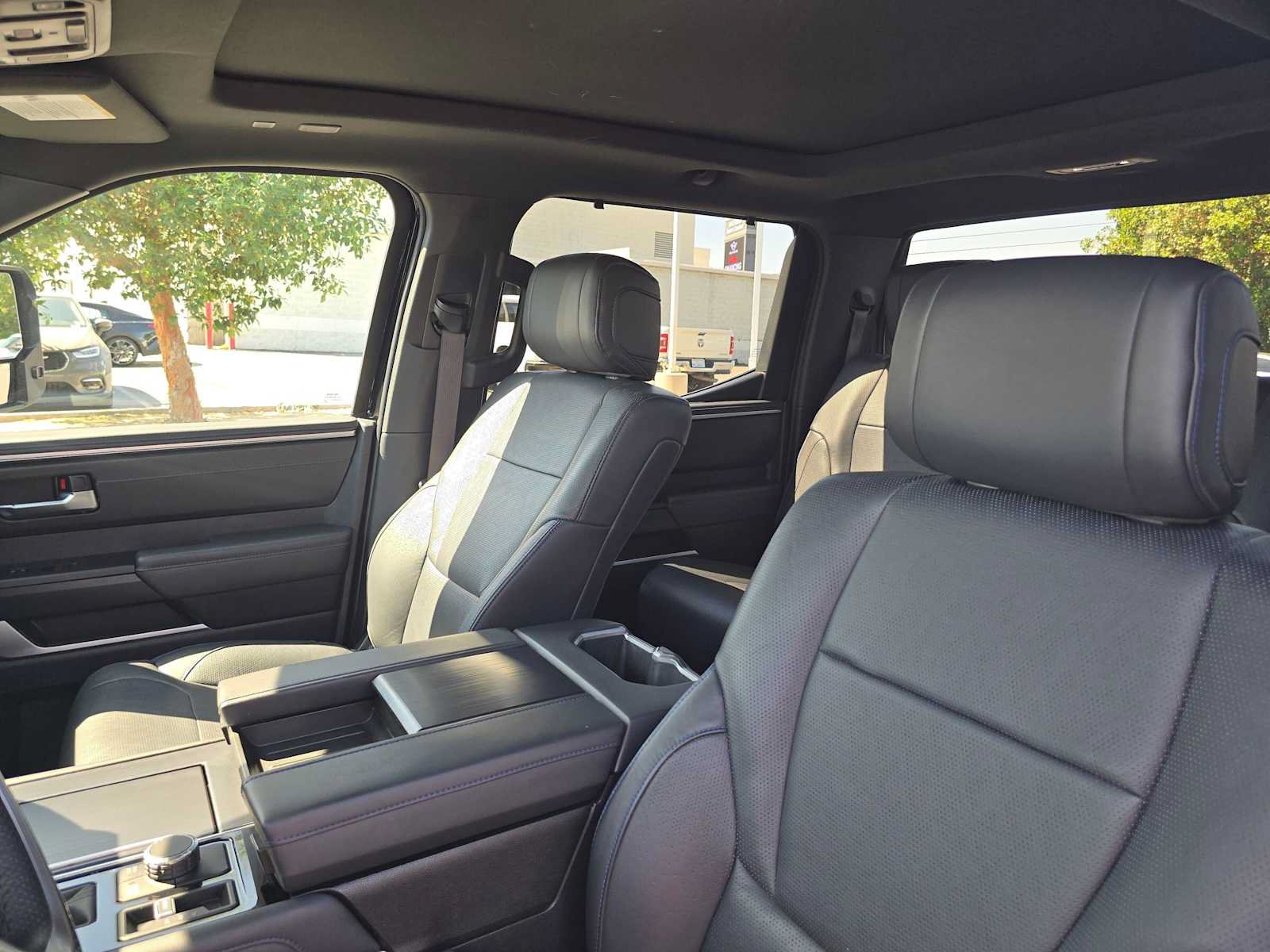 Used 2023 Toyota Tundra Platinum w/ Advanced Package AWD/4WD image 22