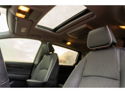 Used 2024 Honda Odyssey Elite image 12