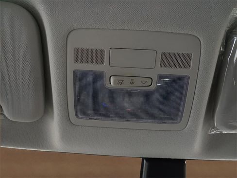 New 2026 Hyundai Venue SE image 14