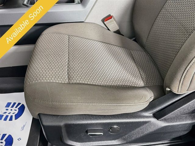 Used 2019 Ford F250 XLT w/ XLT Premium Package AWD/4WD image 19