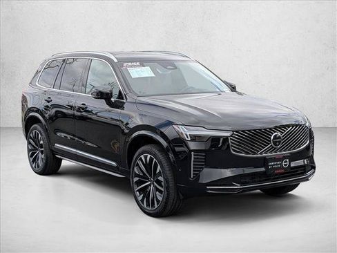 Certified 2026 Volvo XC90 B5 Plus w/ Protection Package AWD/4WD image 3