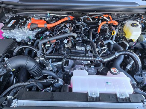 Certified 2026 Toyota Land Cruiser w/ Premium Package AWD/4WD image 28