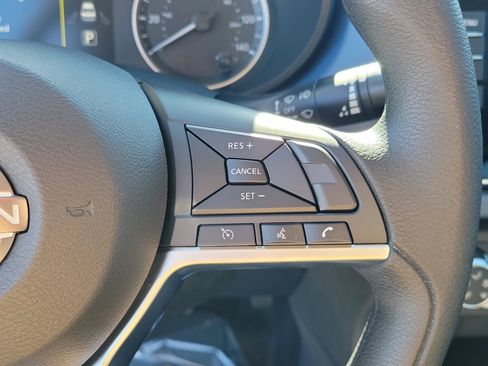 New 2025 Nissan Versa SV w/ Trunk Package FWD image 18