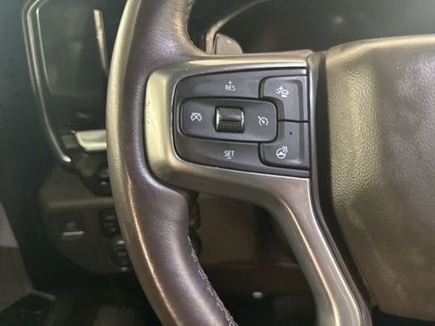 Certified 2023 Chevrolet Silverado 1500 LTZ w/ Technology Package image 21