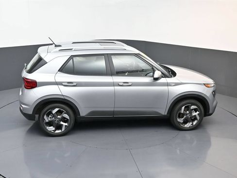 Certified 2026 Hyundai Venue SEL FWD image 16
