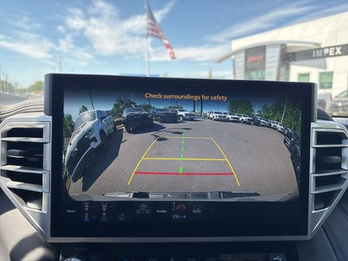 Used 2025 Toyota Tundra Platinum AWD/4WD image 22
