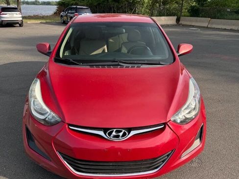 Used 2016 Hyundai Elantra SE FWD image 8