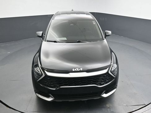 Used 2025 Kia Sportage EX FWD image 11