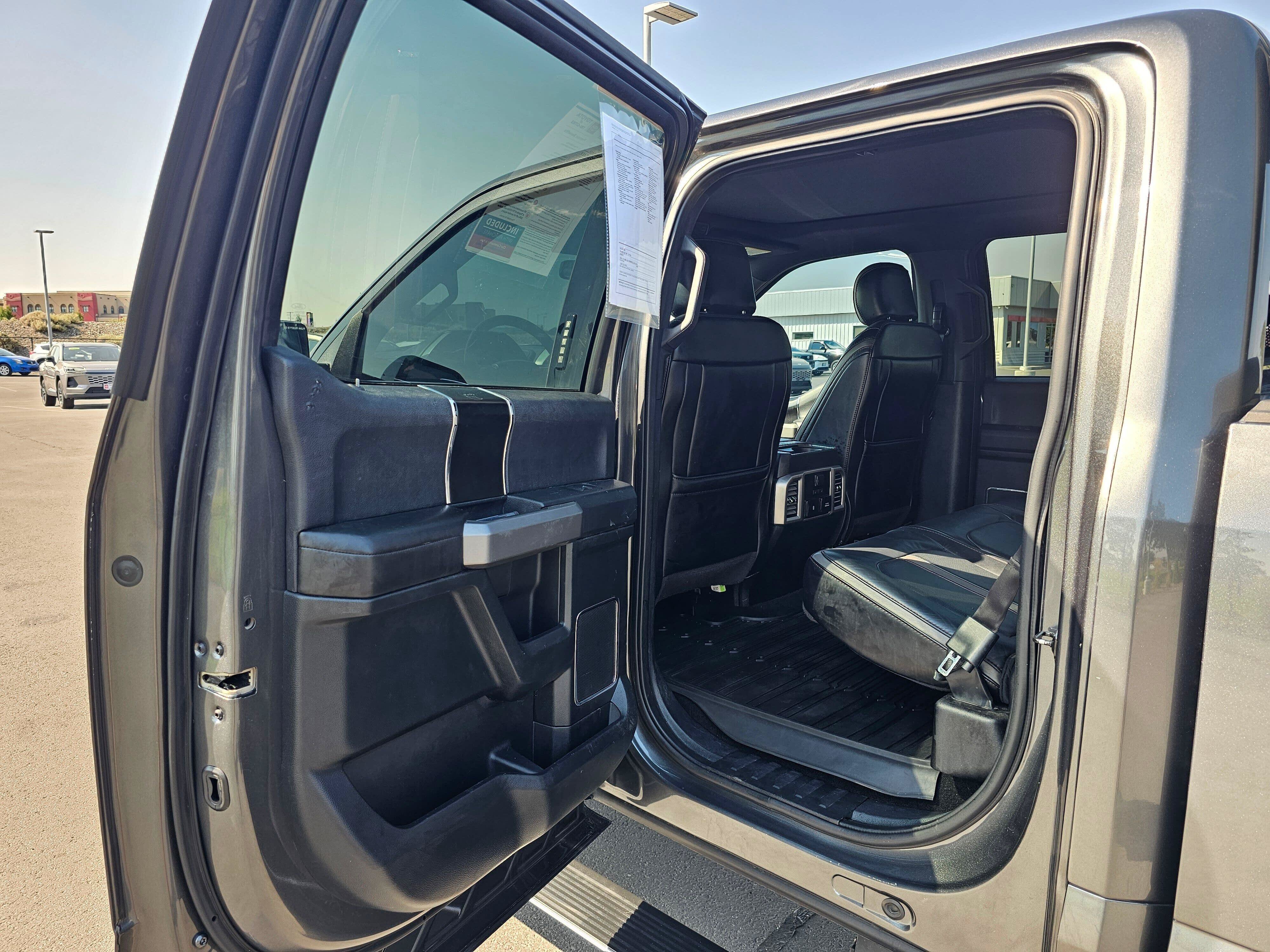 Used 2020 Ford F150 Platinum w/ Technology Package AWD/4WD image 21