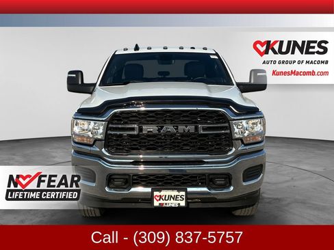 Used 2024 RAM 2500 Tradesman w/ Chrome Appearance Group AWD/4WD image 2