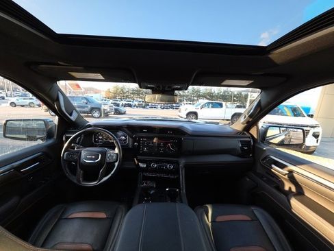 Used 2023 GMC Sierra 1500 AT4 w/ AT4 Premium Package image 14