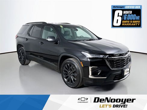 Used 2023 Chevrolet Traverse RS AWD/4WD image 1