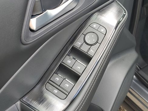 New 2026 Nissan Rogue SV image 10