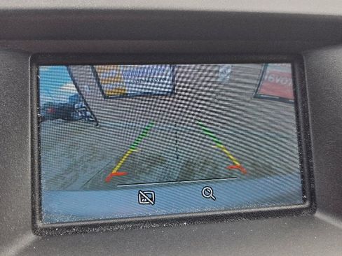 Used 2015 Ford Edge SEL image 24