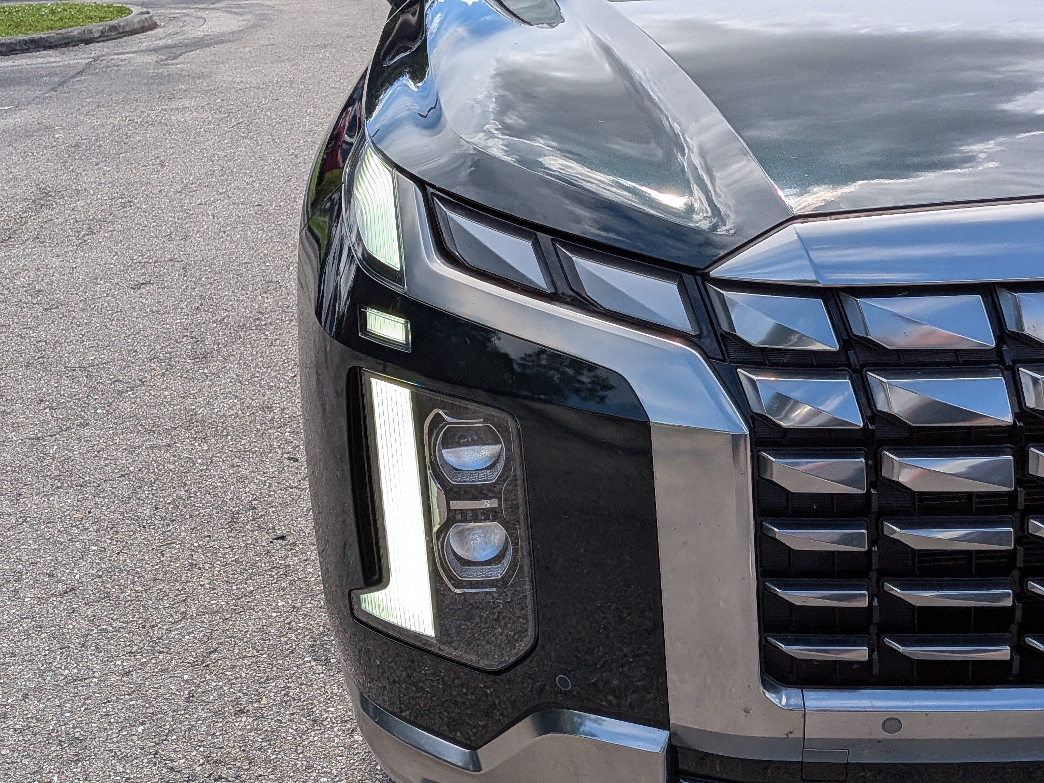 Used 2025 Hyundai Palisade Calligraphy FWD image 10