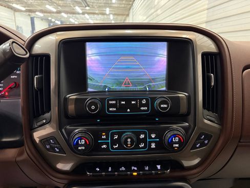 Used 2015 Chevrolet Silverado 3500 High Country w/ Duramax Plus Package AWD/4WD image 17