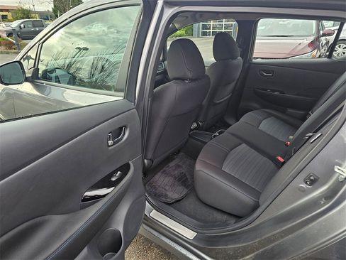 Certified 2024 Nissan Leaf SV Plus image 10