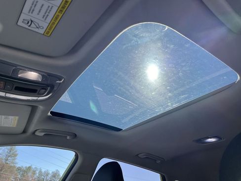 Used 2024 Hyundai Kona Limited image 21